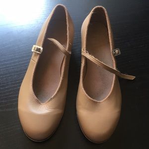 Tap shoes